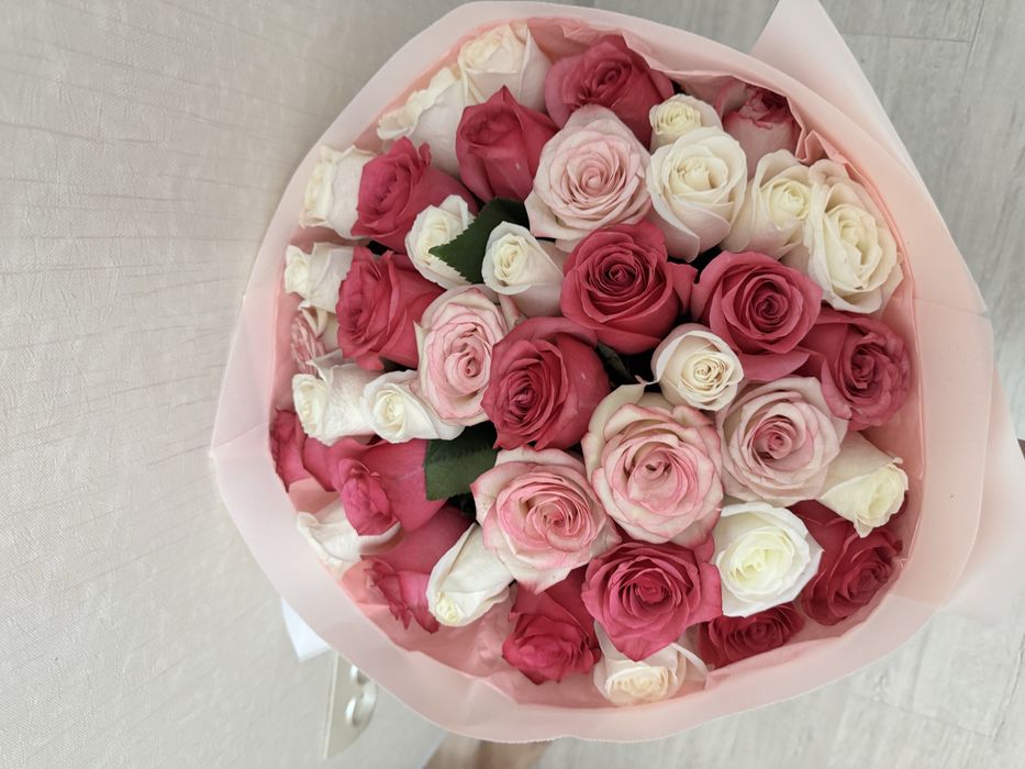 свежие розы пришли сегодня