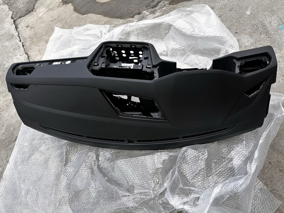 Planșă bord vw tiguan 2.