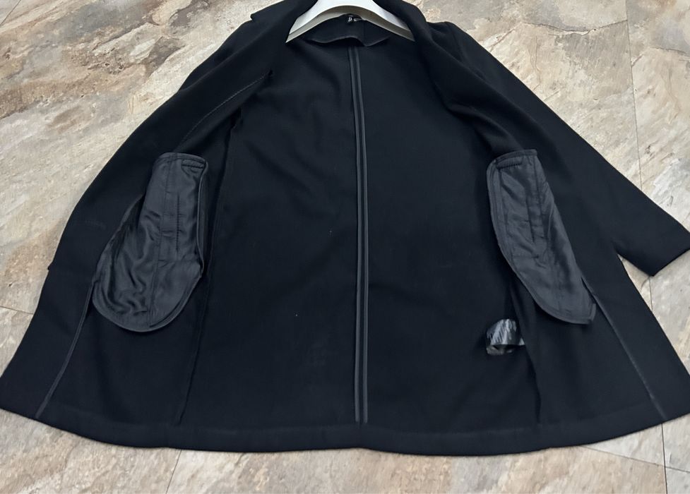 Palton negru marimea xs -s 50 lei