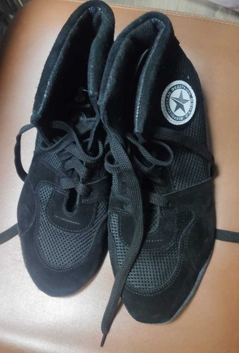 Продам  Борцовки - Новые