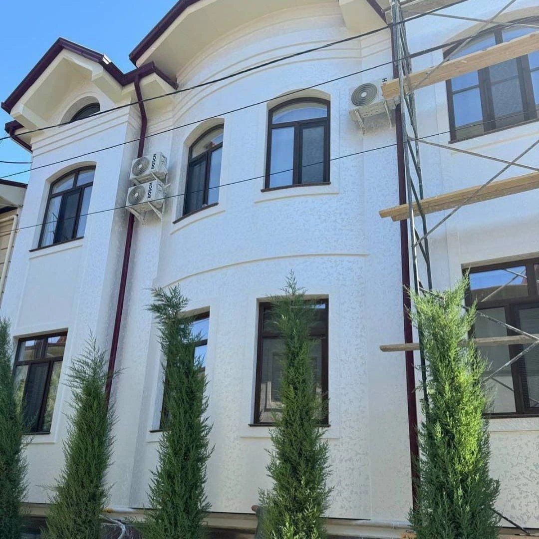 Usta Botirjon tiravetin fasad ishlar mutaxasi