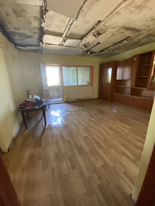 Vând apartament 2 camere