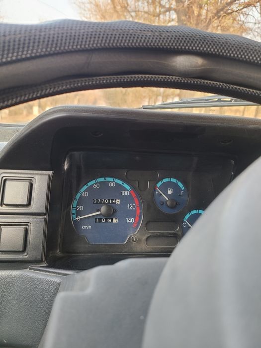 Холати зур. Тоза. Муамоси йук. Бир одам минган. Бензин. Пропан 50л.