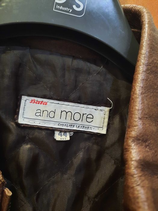 Дамско кожено яке BATA естествена кожа