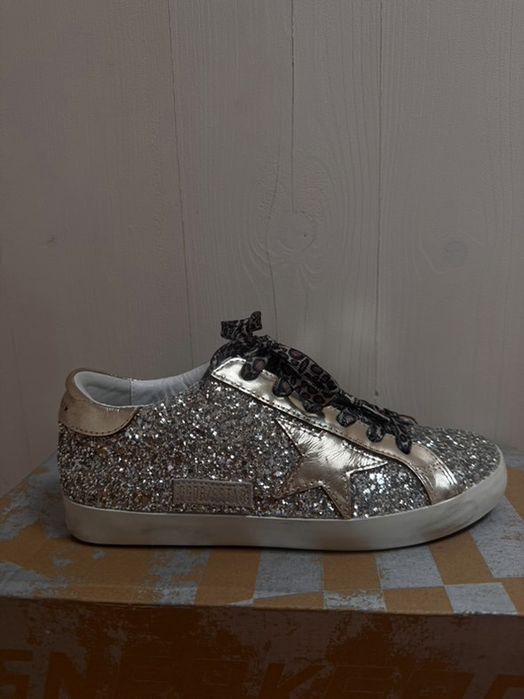 Golden Goose mărime 37