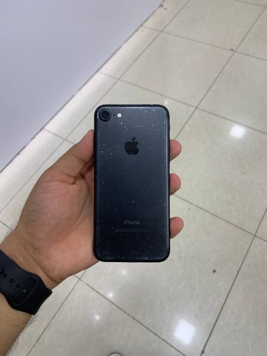 Iphone 7 SOTILADI !!! srochna