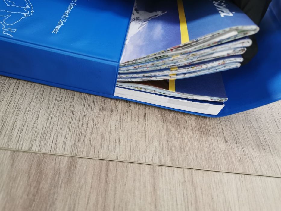 Ретро карти AraI