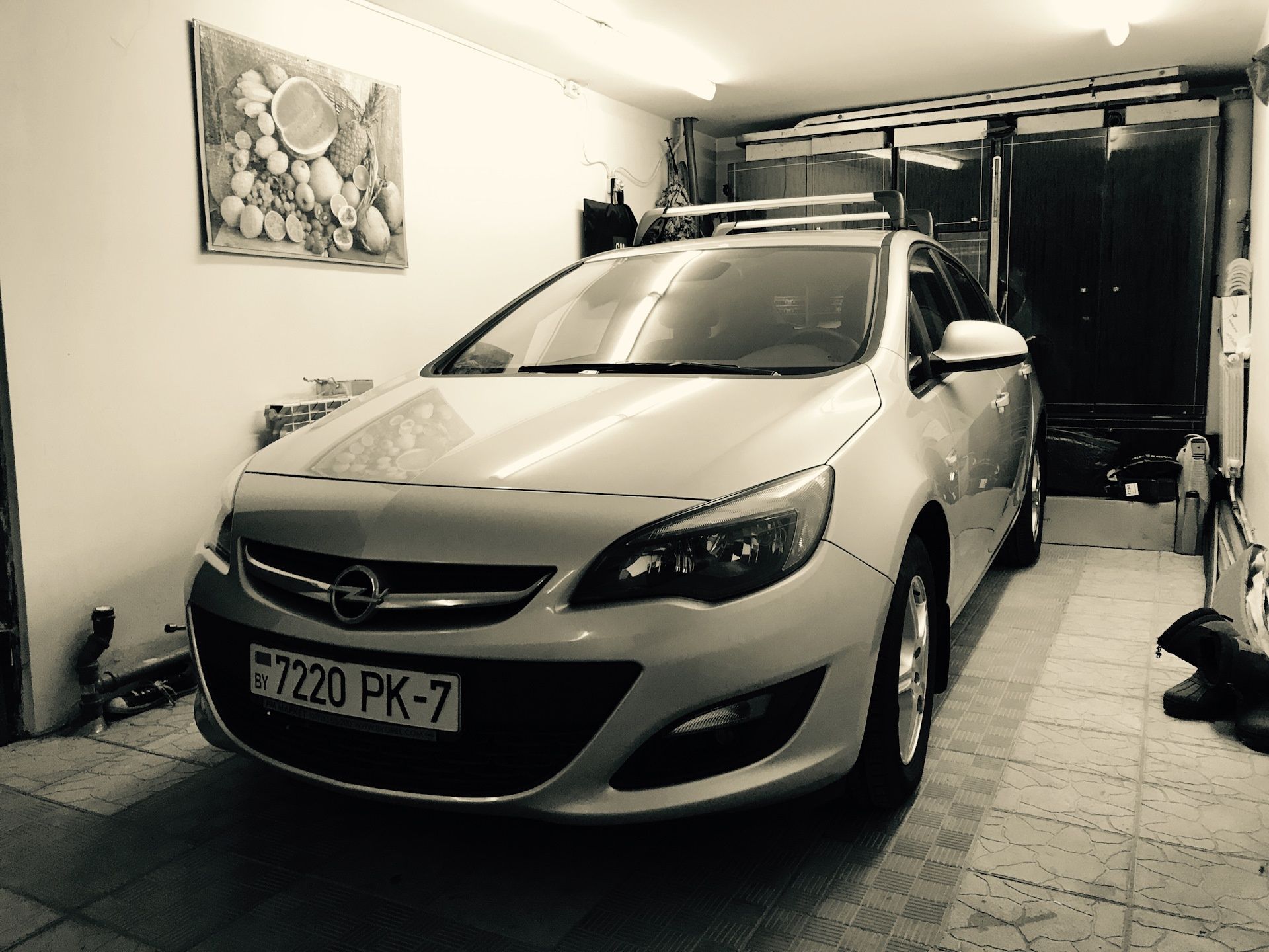 Opel Astra J Багажник за покрив (напречни греди, рейлинг, релси)
