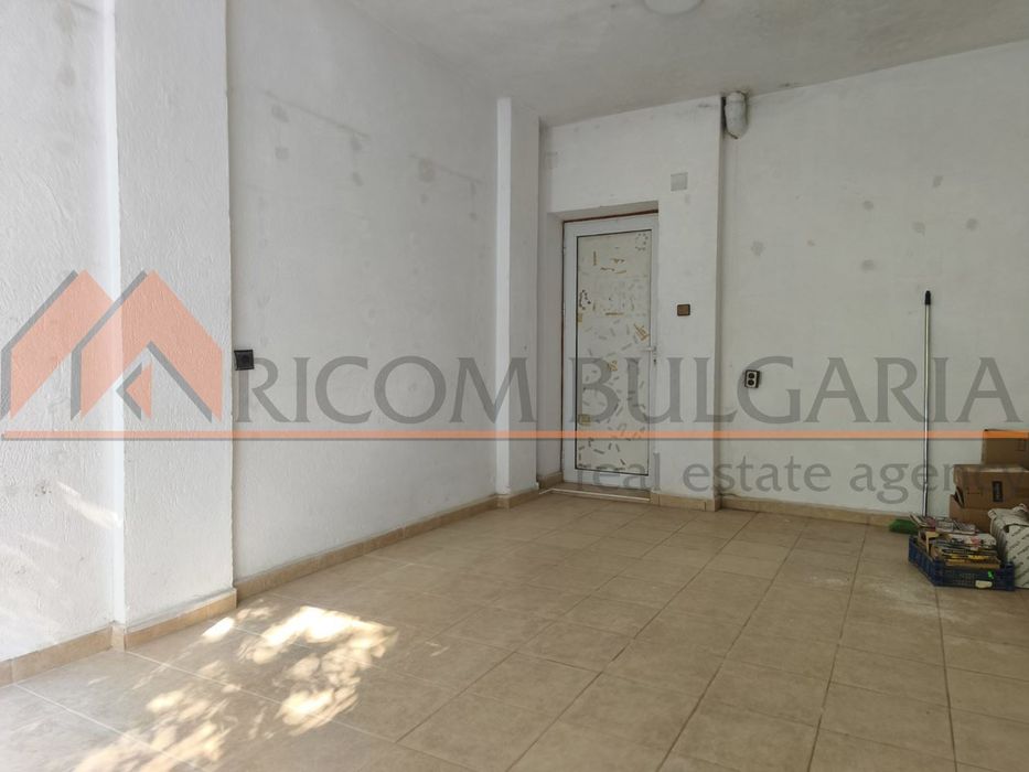 Магазин в Варна-Аспарухово площ 38