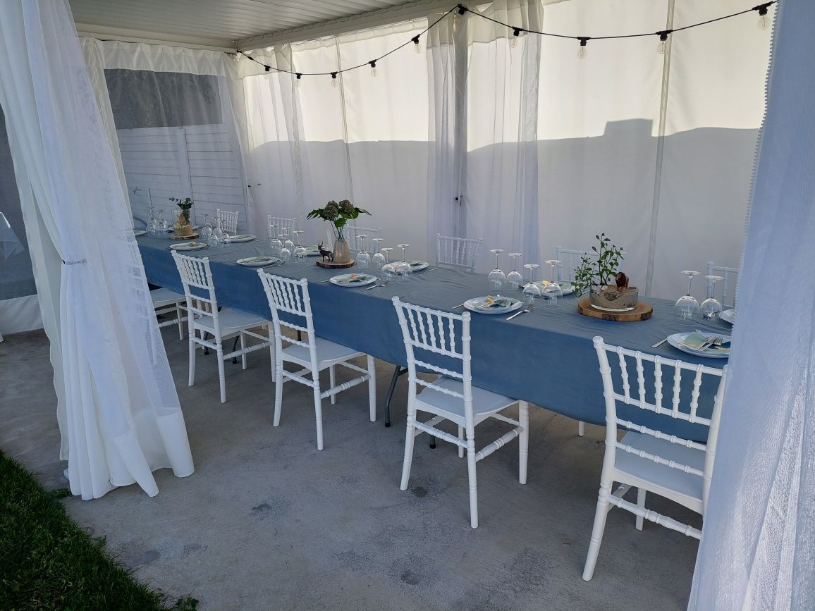 Vând 12 scaune chiavari Tiffany alb calitatea 1