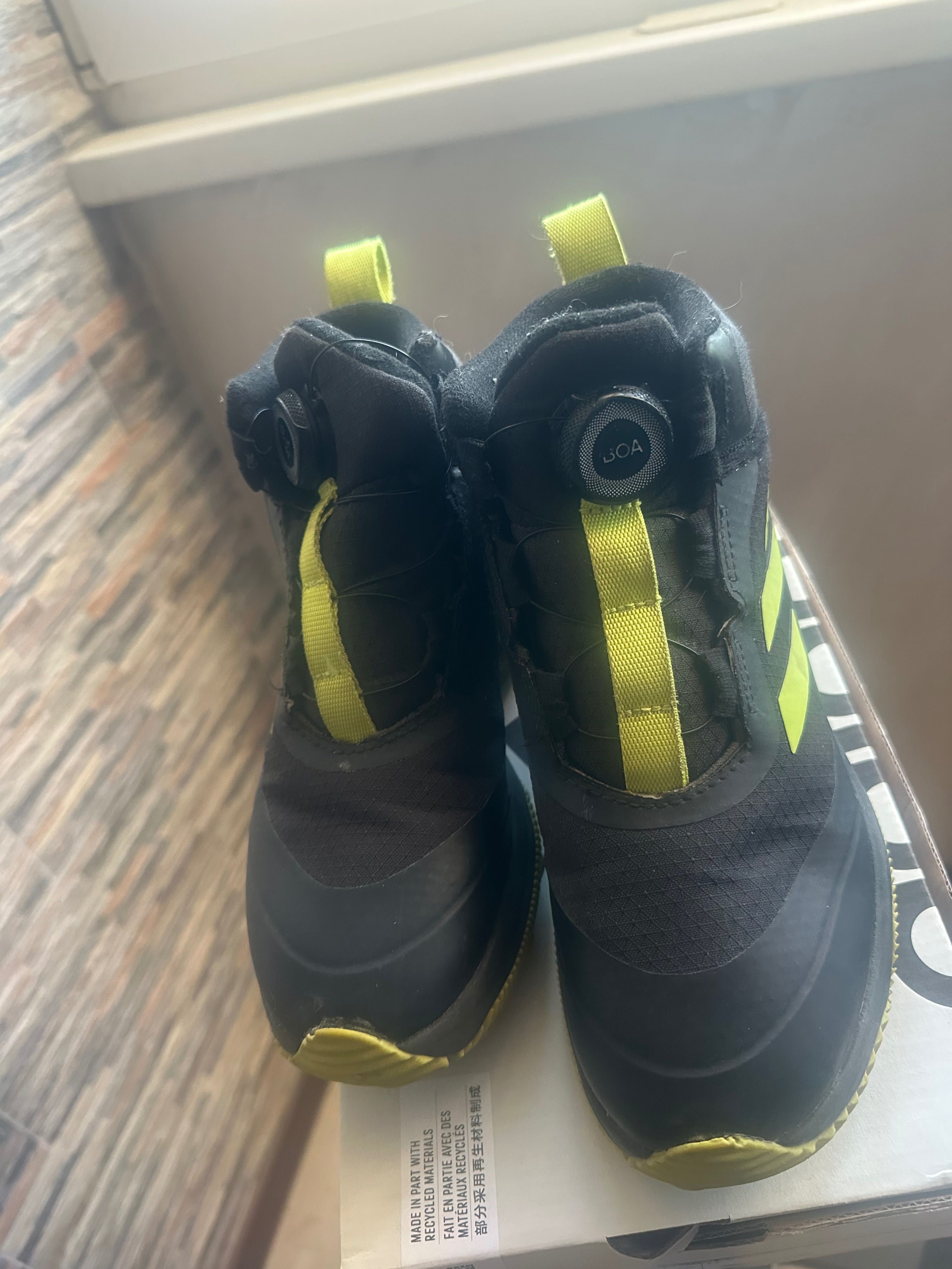 Зимни боти унисекс adidas