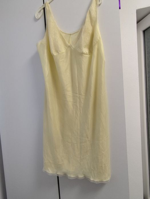 Neglijeu dama mărimea 50
