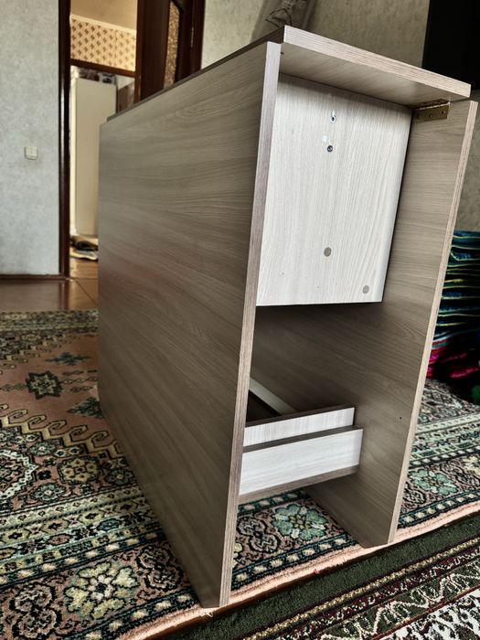 Стол трансформер пол