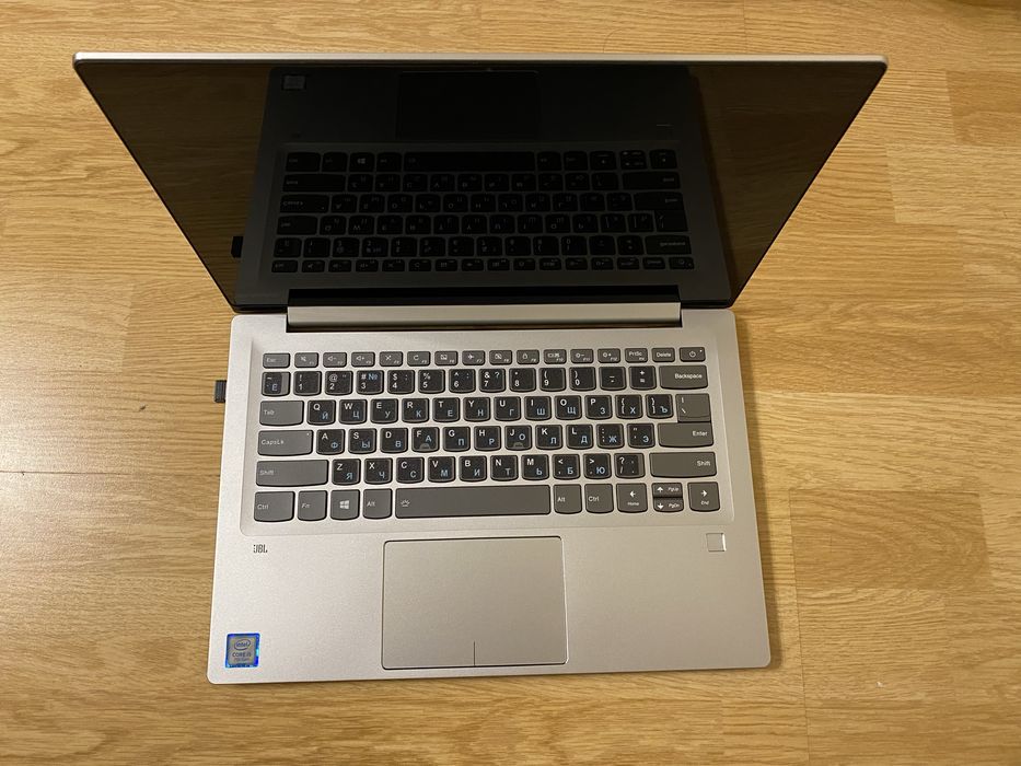 Ноутбук компьютер Lenovo ideapad 720S-14|KB в идеальном состоянии