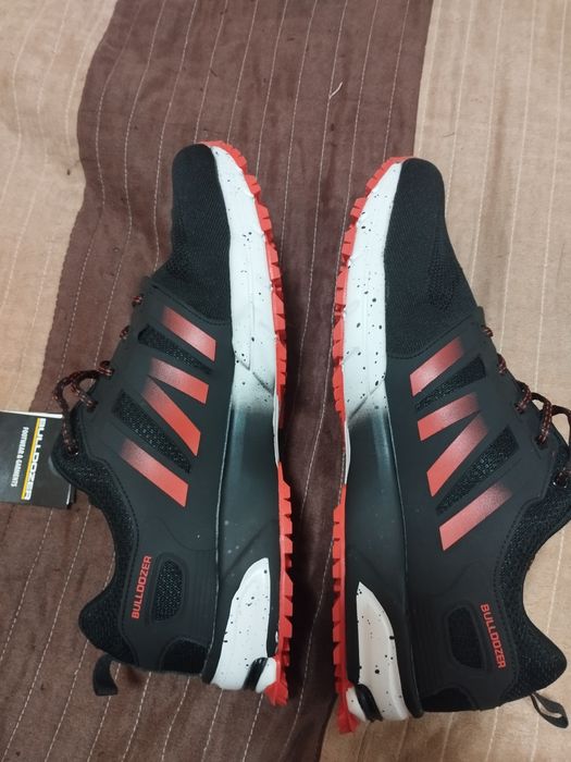 Маратонки Булдозер