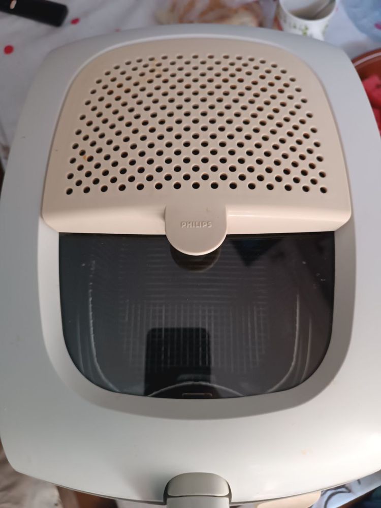 Домашняя Фритюрница Philips б/у в полном рабочем состоянии