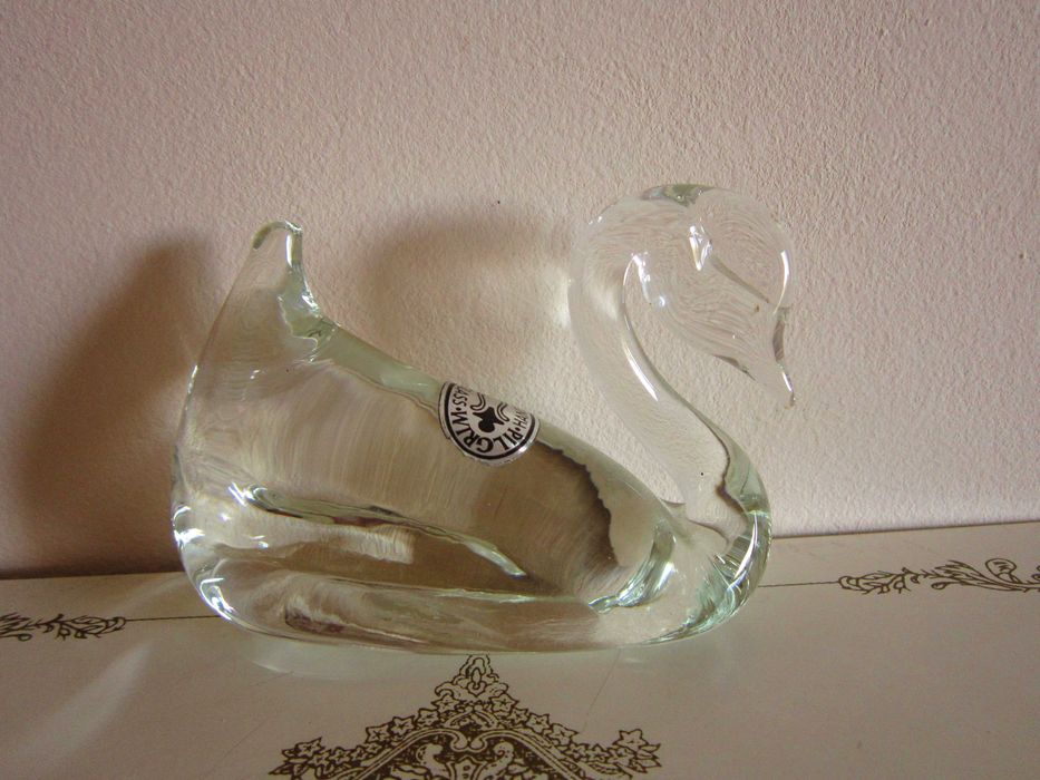 cadou deosebit rar Lebada Pilgrim Hand Blown Glass 1960