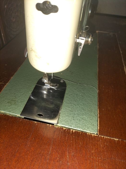 Masina de cusut ILEANA