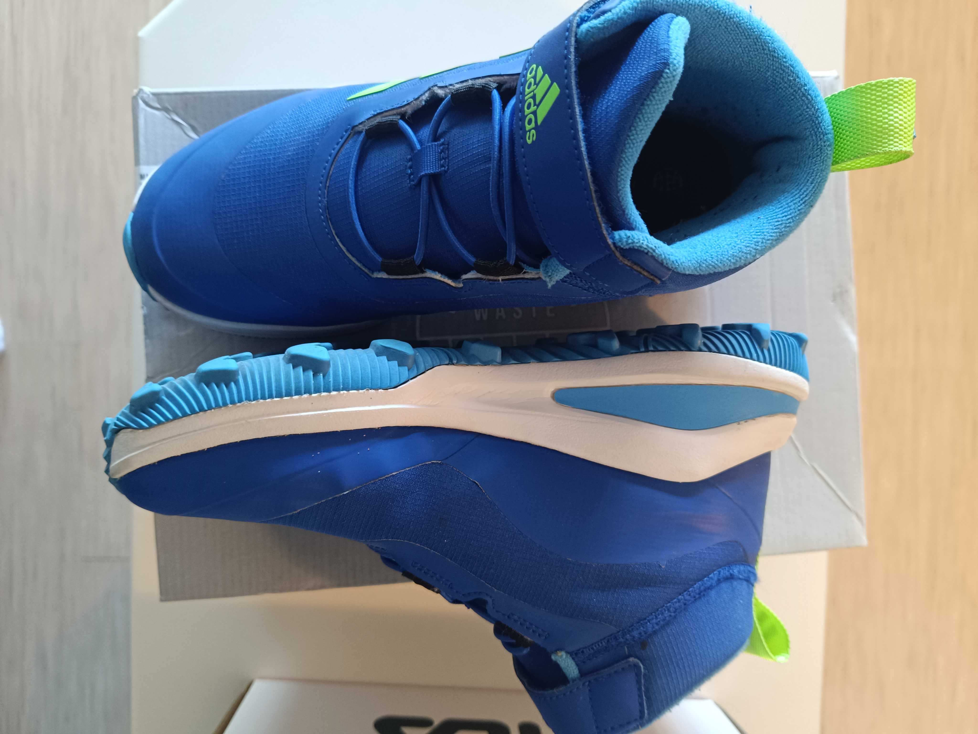 Adidas FortaRun размер 36 2/3