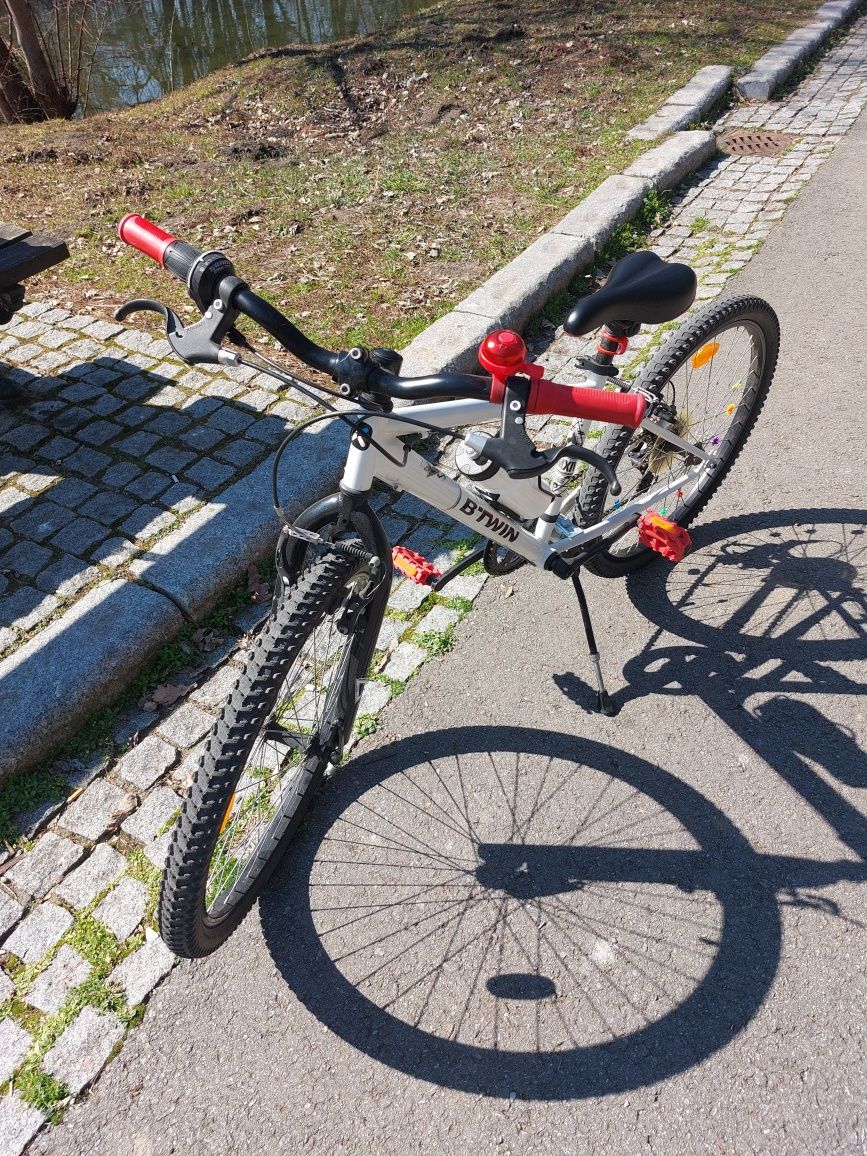 Bicicleta B- twin