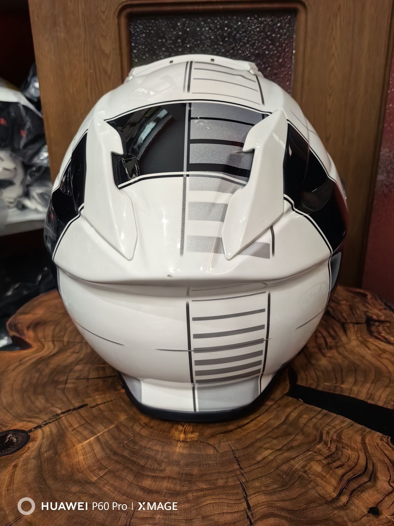 Shoei gt air 2
Размер L
