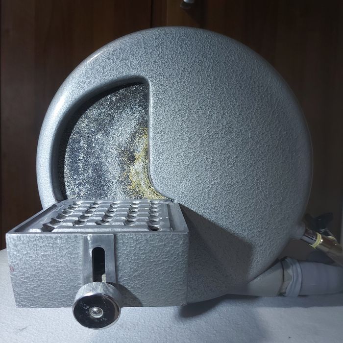 Soclator Manfred Heinz- tehnica dentara