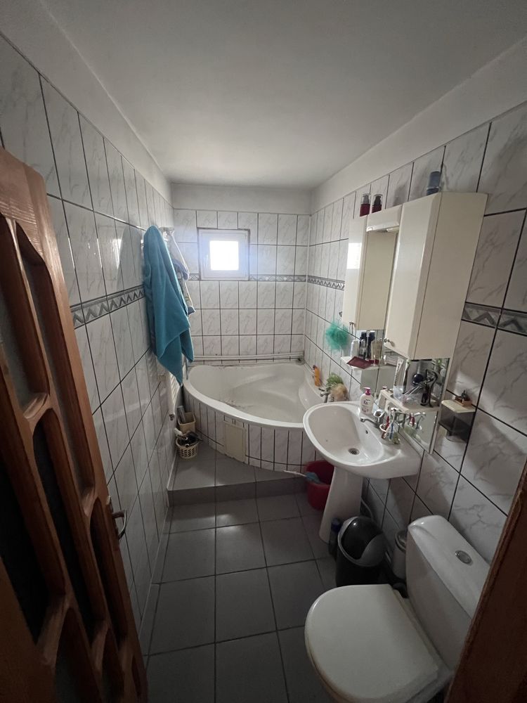 Apartament 3 camere
