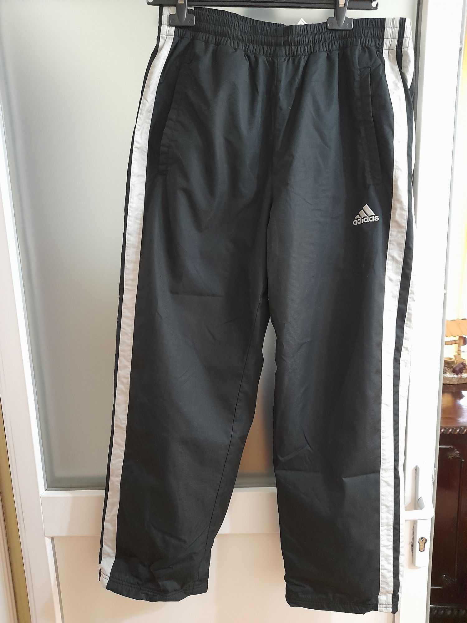 Pantaloni  Adidas trainic barbat