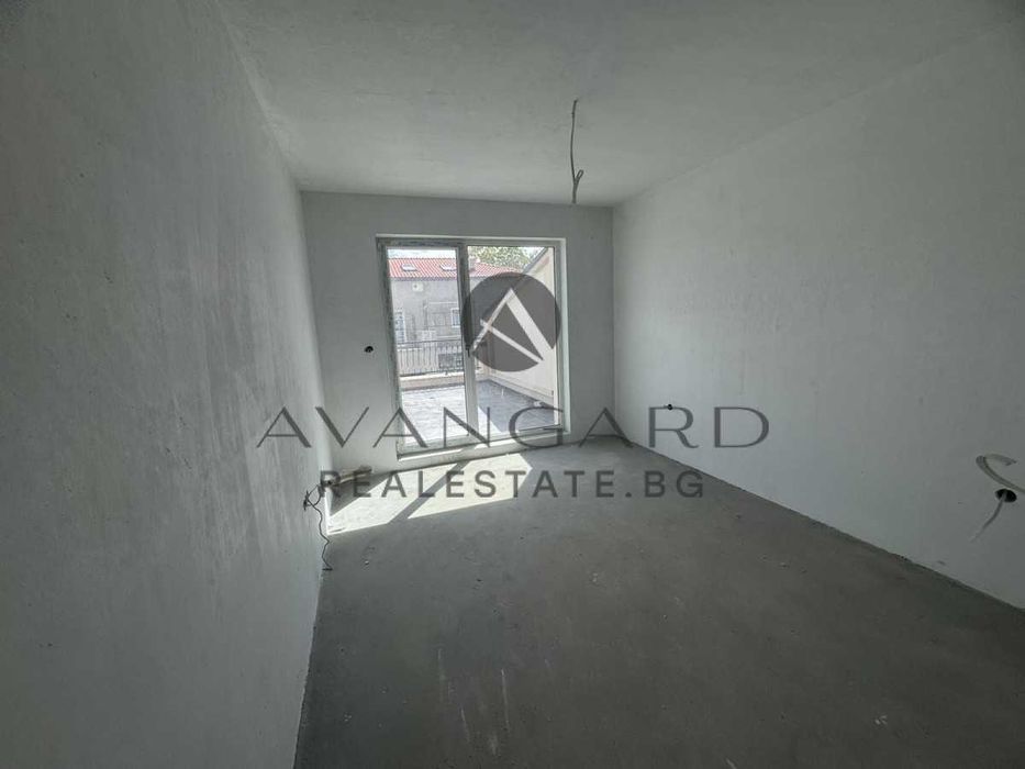 оф.14450 ЛУКСОЗНИ Къщи Първенец