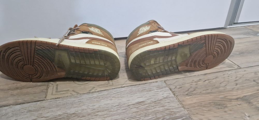 Jordan 1 gro tex 43