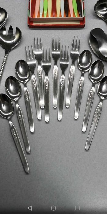 Кухненски помощници и прибори