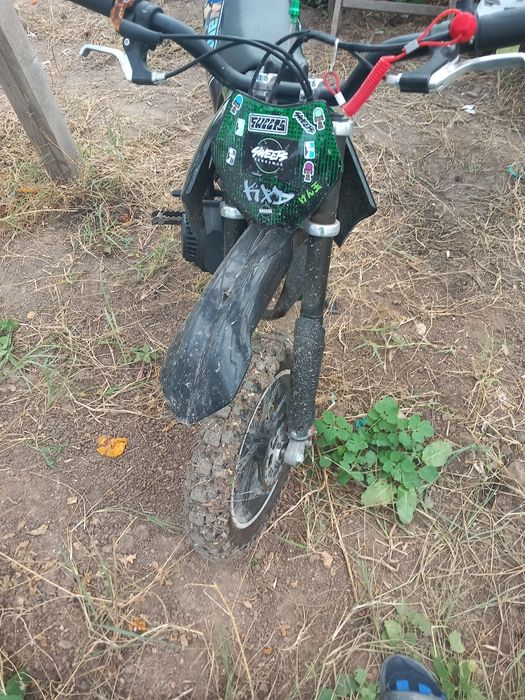 Cross 49cc aproape nou