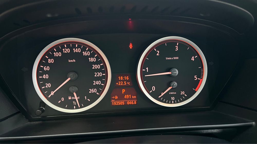 BMW 520 163cp / automat  / memorii / trapa (192.000km)