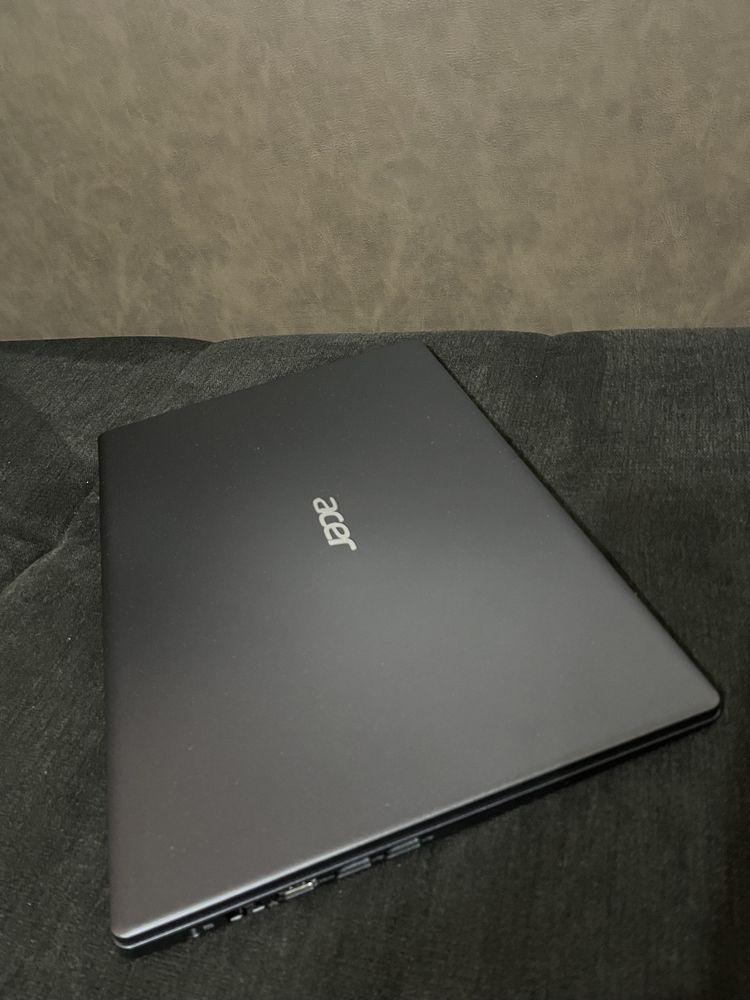 Laptop Acer Aspire 3