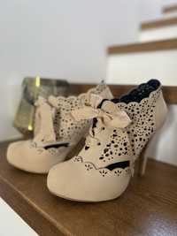 Pantofi botine cu toc dama 38