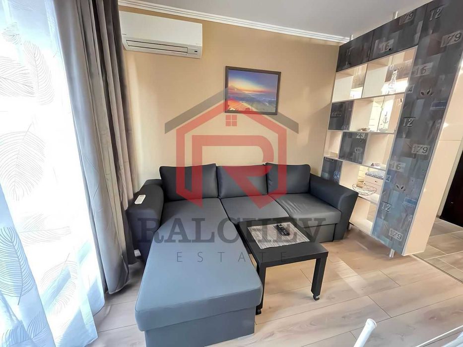 Дава се под наем Двустаен апартамент в Варна, Възраждане 3 - 50 кв.м за 459 € - Снимка #3