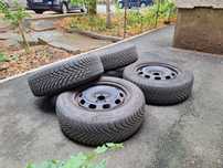 Vând 4 anvelope iarnă Continental TS 860, 195/65/R15 cu jante metalice