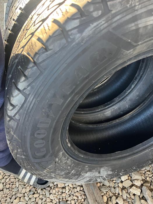 235/65 16c Anvelope M+S Goodyear