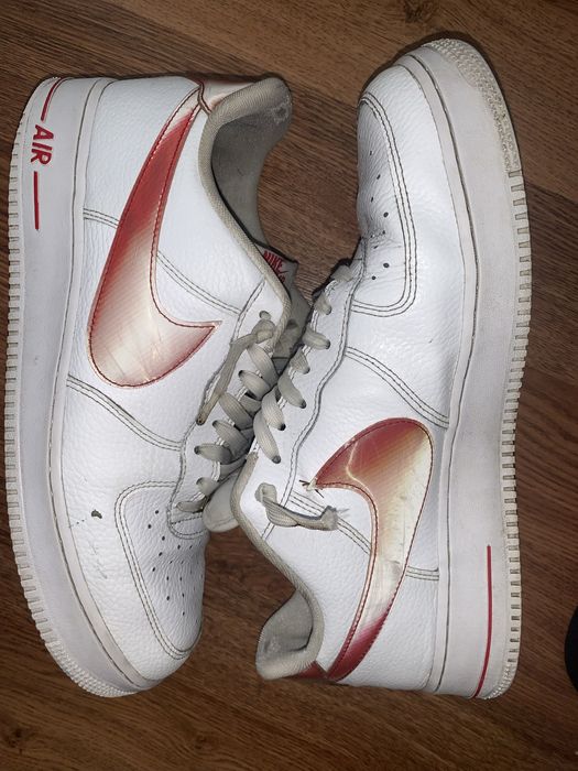 Air foce 1 low red jumbo swoosh