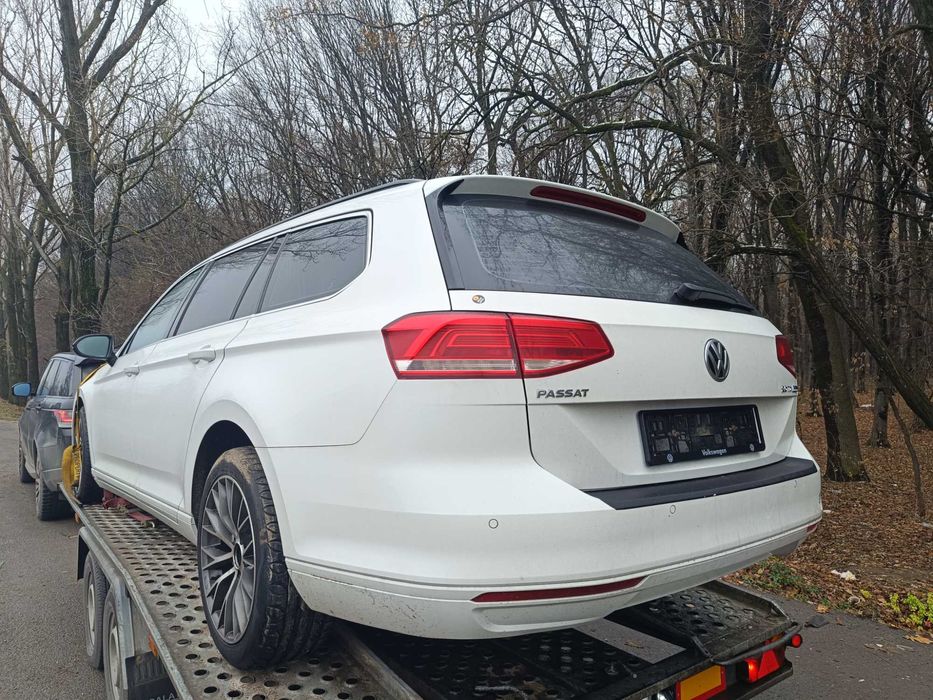 Lonjeron prag lateral aripa spate panou oala Volkswagen Passat B8
