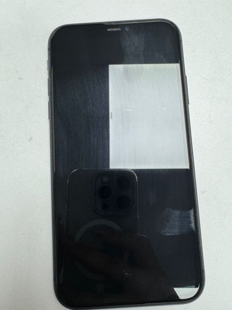iPhon 11 черный