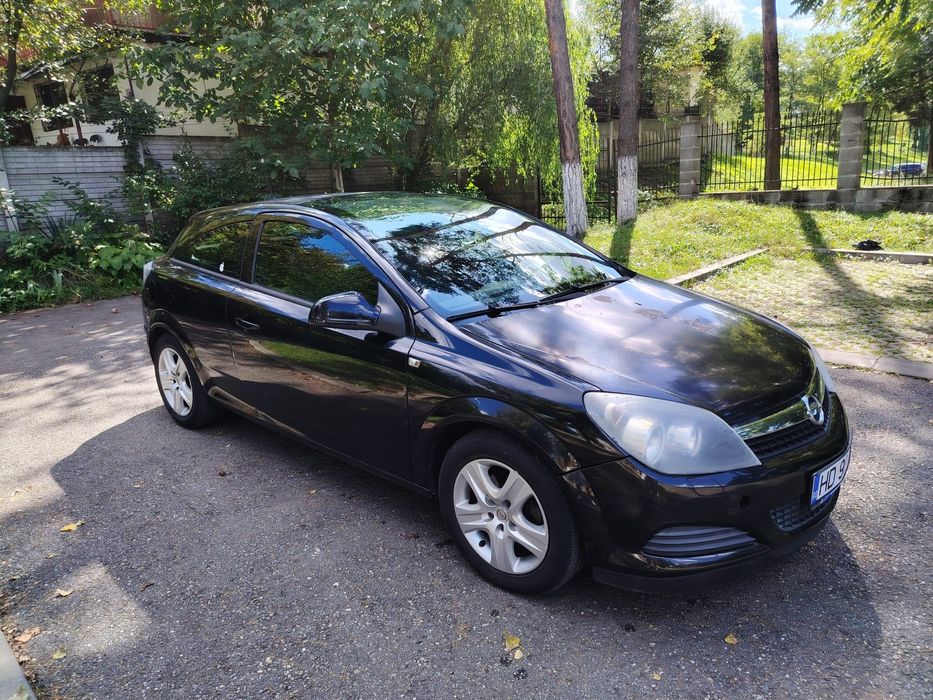 Opel GTC Panoramic 2010 , stare perfecta de funcționare preț sub piata