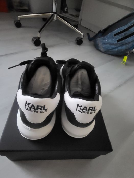 Pantofi Karl Lagerfild masura 42 originali