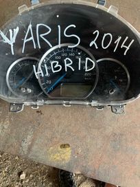 километраж за Toyota Yaris Hybrid мк3 2014