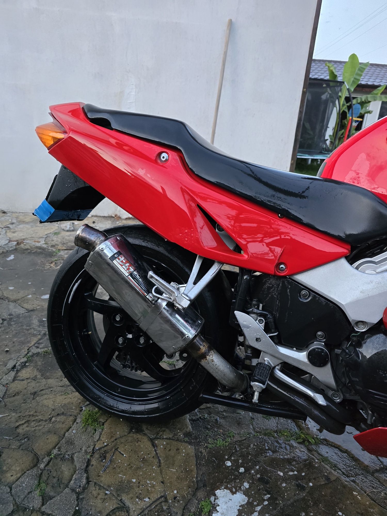 Honda vfr800r 2001