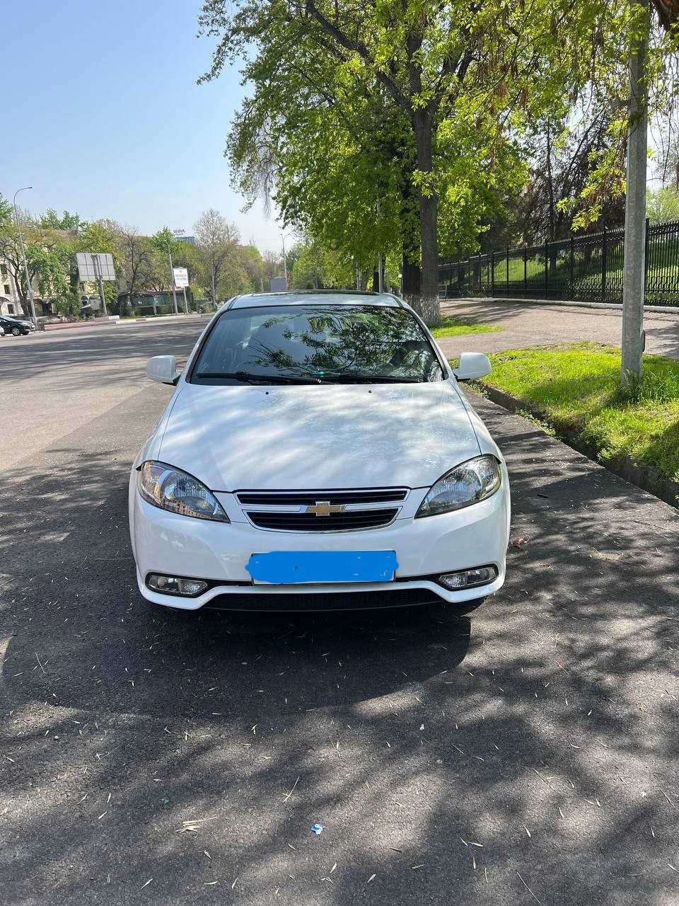 Продается Lacetti 2019 Sotiladi Lacetti 2019