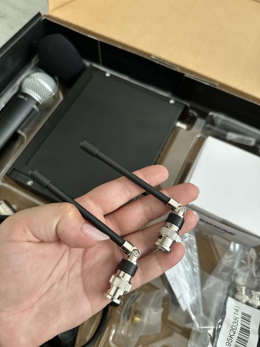 Microfon nou de vânzare - Doar desigilat