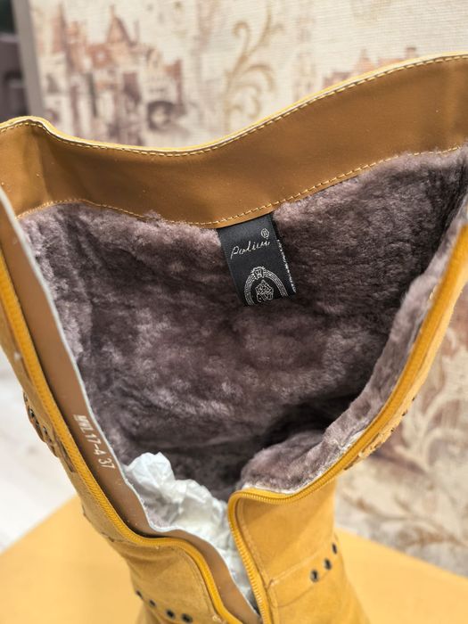 Продам сапоги зимние женские натуральная замша