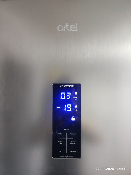 Продам холодильник артел идеальном состоянии