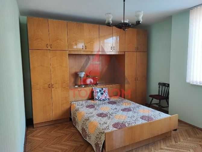 Дава се под наем Тристаен апартамент в Варна, Колхозен пазар - 98 кв.м за 484.5 € - Снимка #6